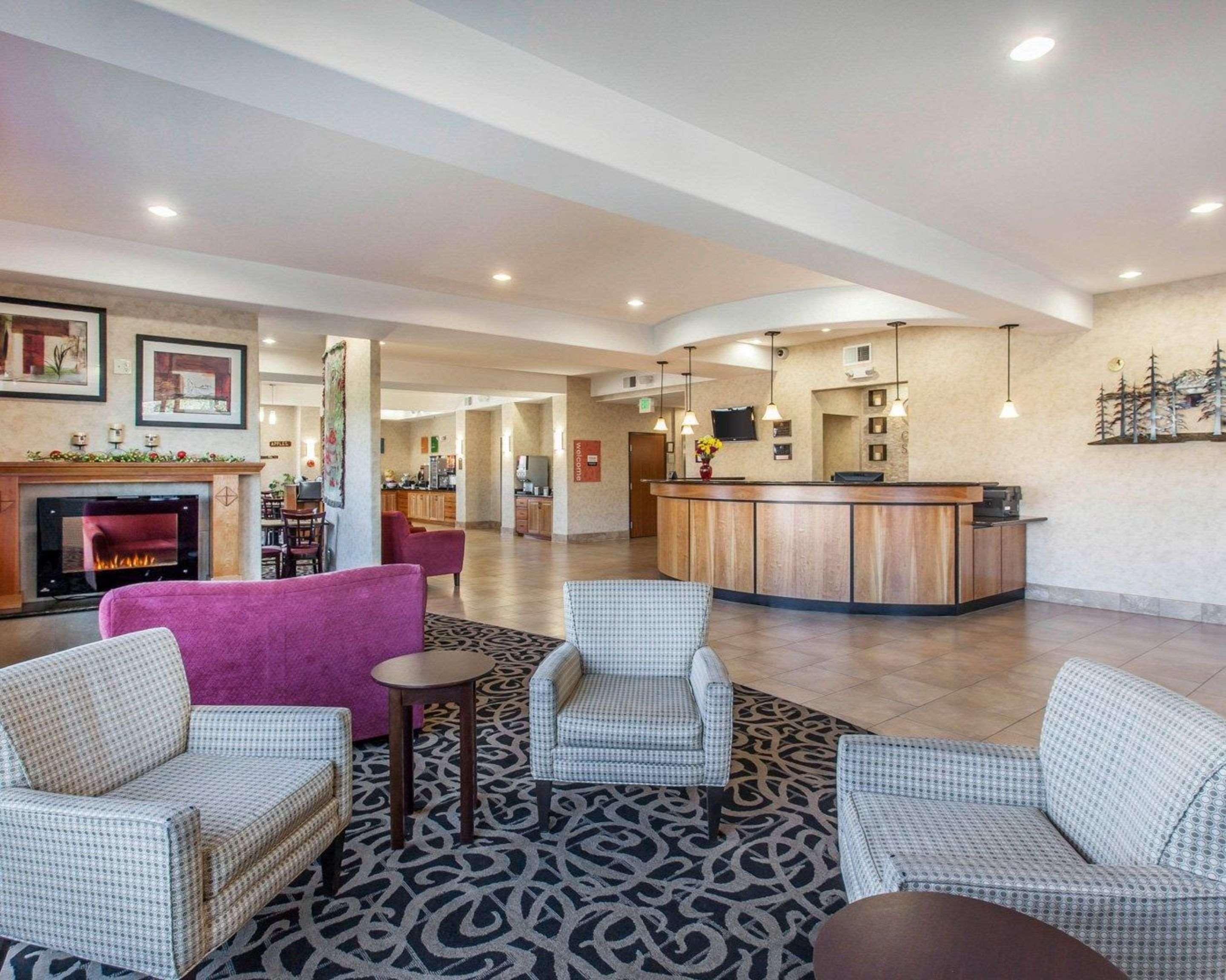 Comfort Suites Wenatchee Gateway Zewnętrze zdjęcie